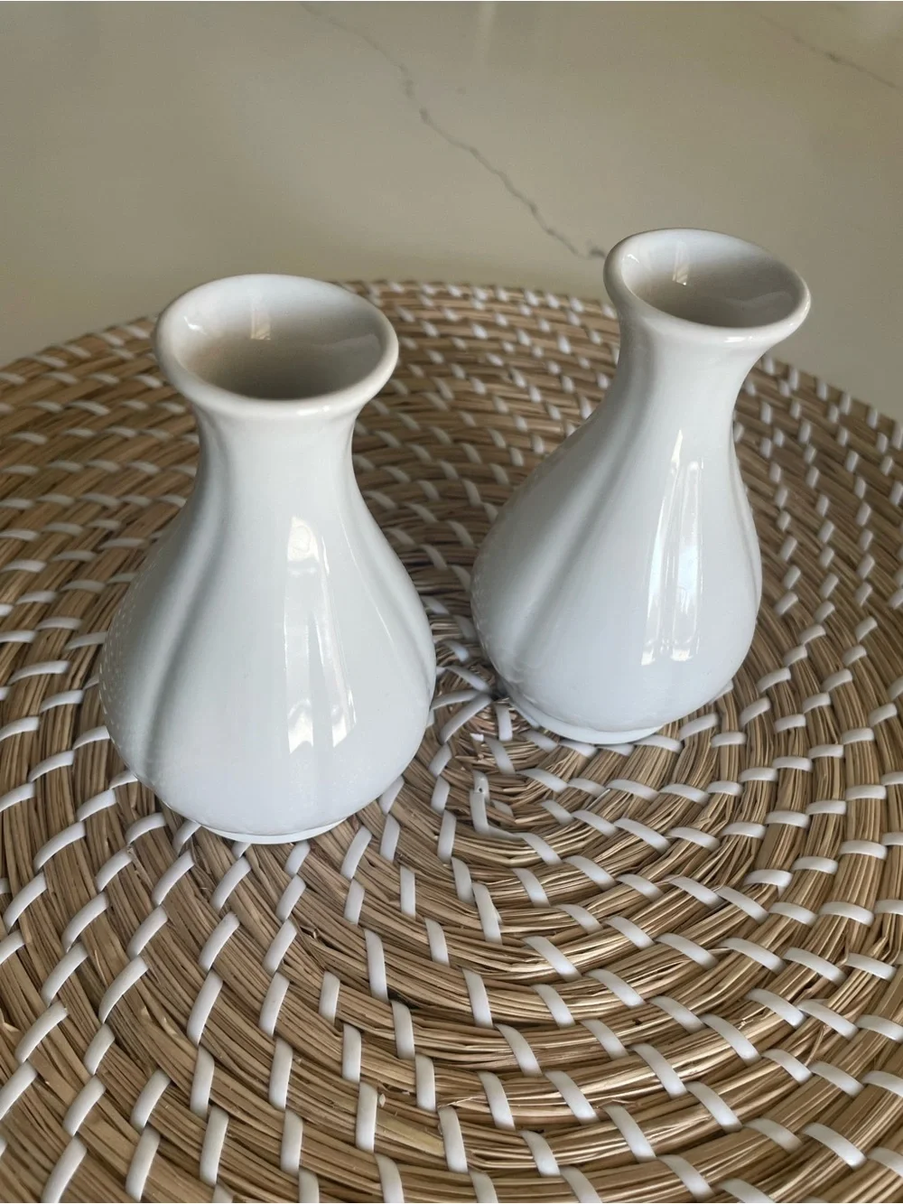 Hollowick Easy Florals White China Mini Curved Texture Bud Vases - Set of Two